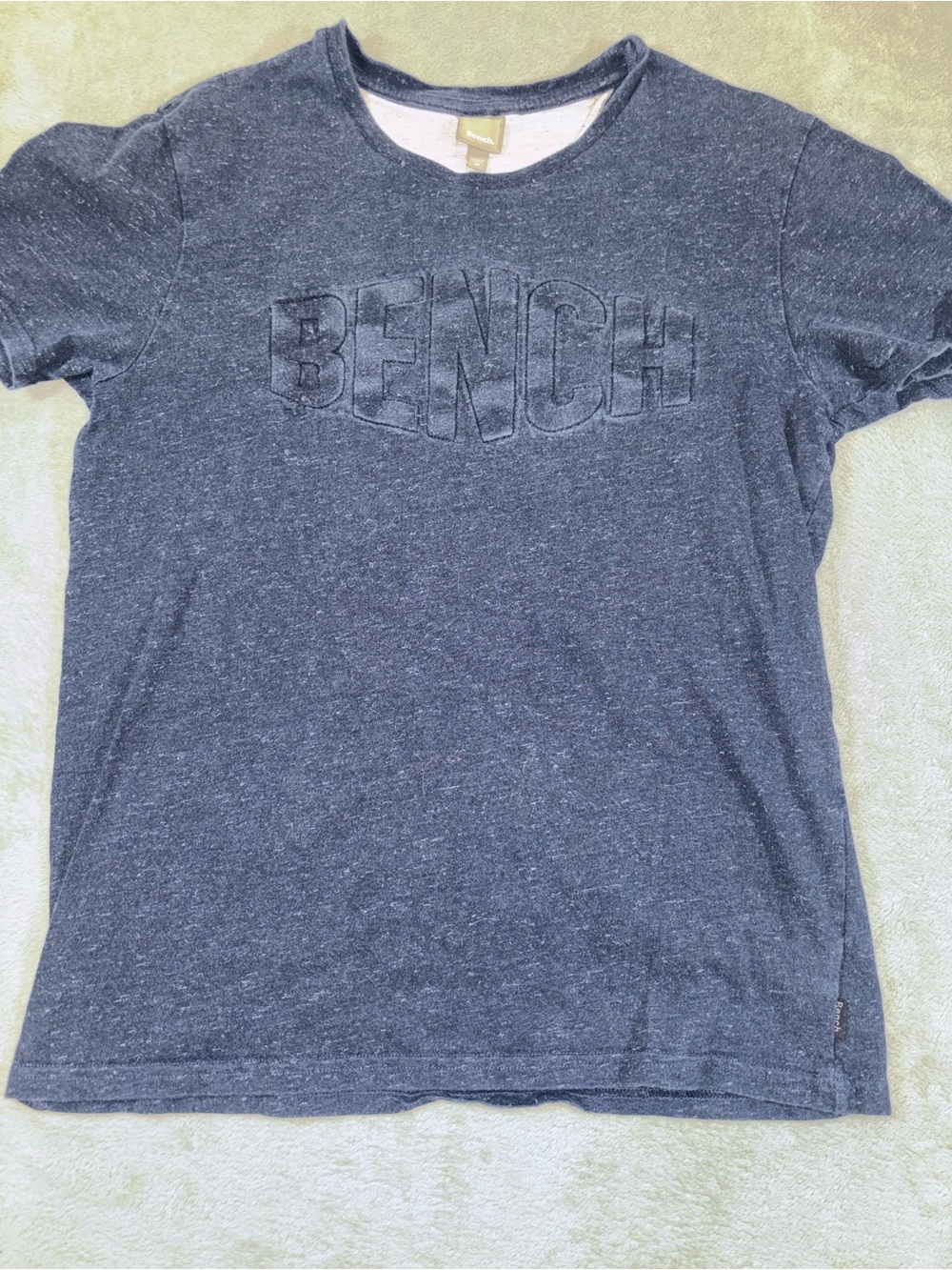 Bench Blue Heather Marled Crew Neck T-Shirt Embossed Chest Logo Sz M